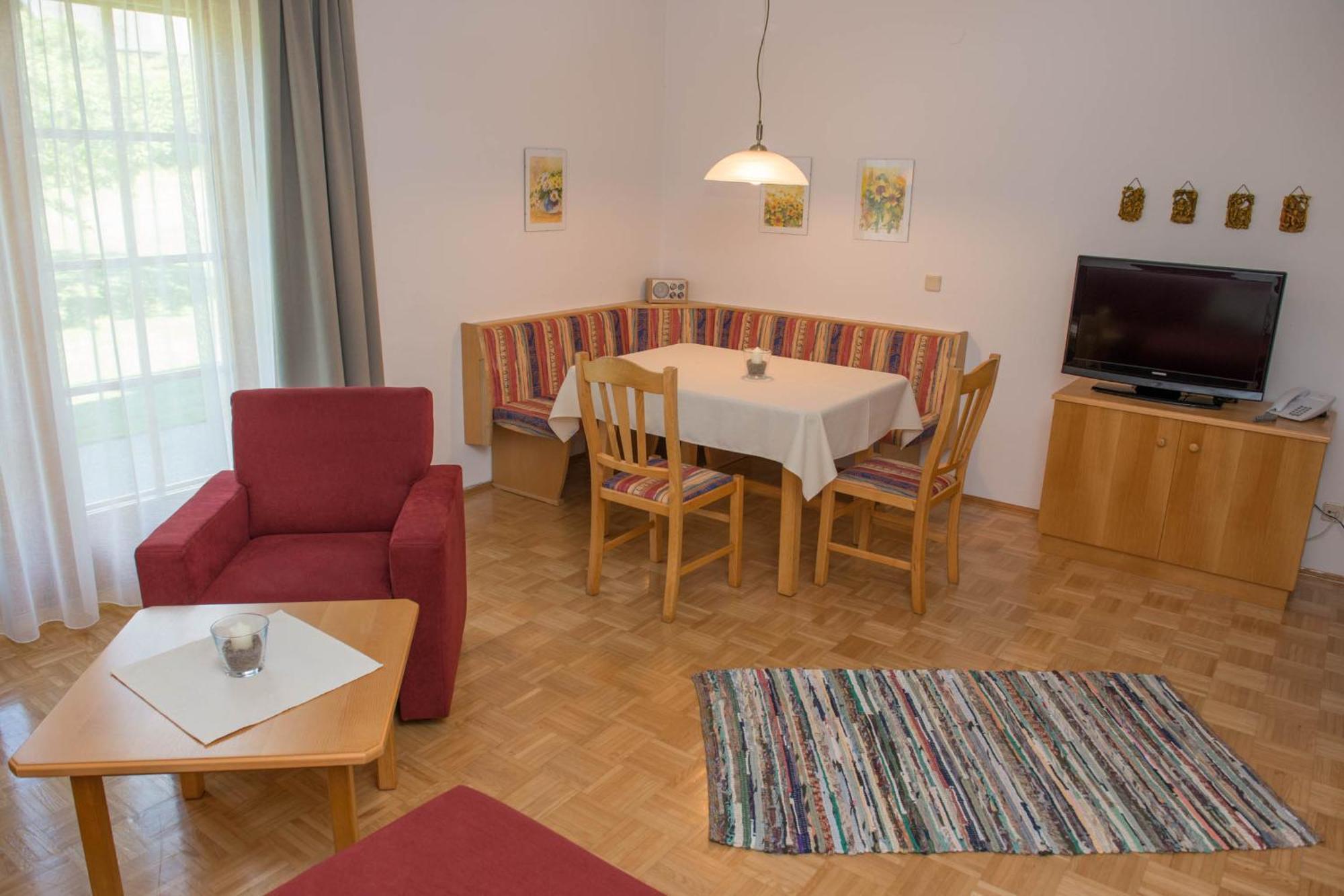Ferienhaus Franz Weissbriach Rum bild
